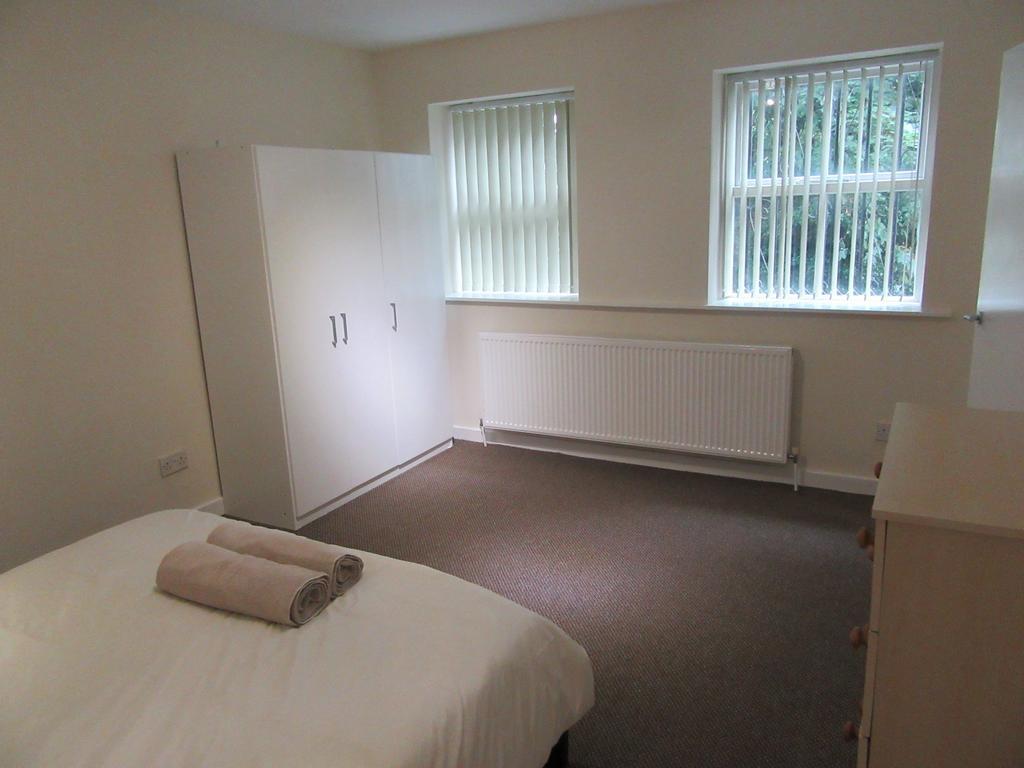شقة No 4 - Large 2 Bed Near Sefton Park And Lark Lane ليفربول المظهر الخارجي الصورة
